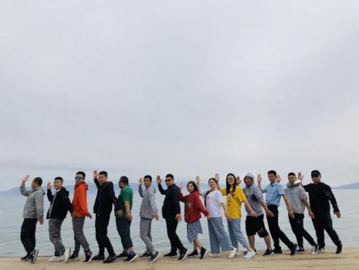 与美景有约 与AG尊龙凯时同行 ——乌鲁木齐分公司顺利开展团建活动